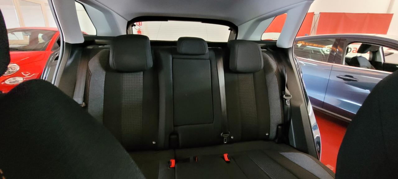 Peugeot 3008 BlueHDi 130 S&S Business