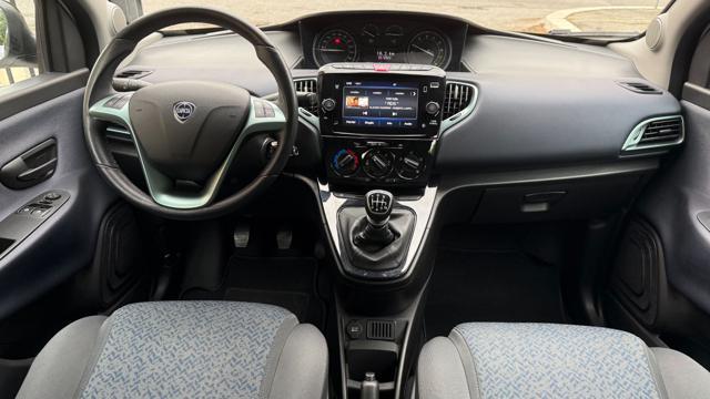 LANCIA Ypsilon 1.0 FIREFLY S&S HYBRID GOLD*R.CAM*CARPLAY*LED*TEL