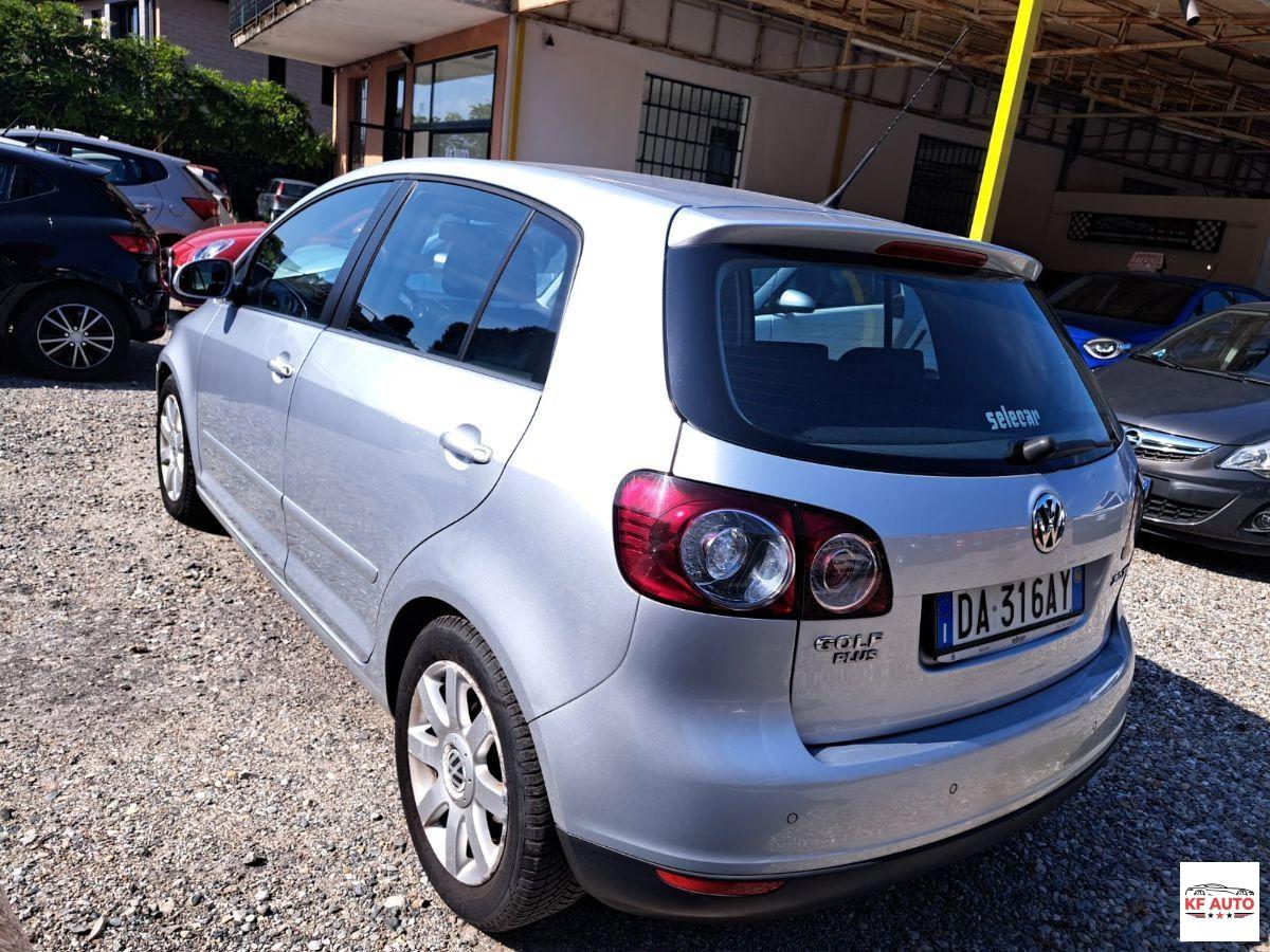 VOLKSWAGEN - Golf Plus - 2.0 16V TDI DSG Sportline