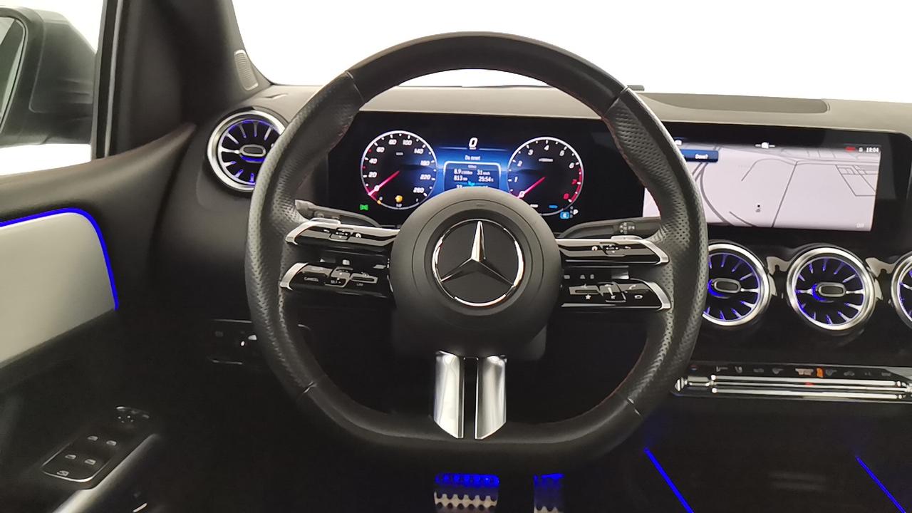 Mercedes-Benz Classe B - W247 2023 - B 180 AMG Line Premium auto
