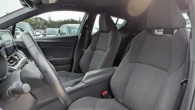 TOYOTA C-HR E-CVT Business 1.8 122cv Hybrid CAMERA POST. NAVI