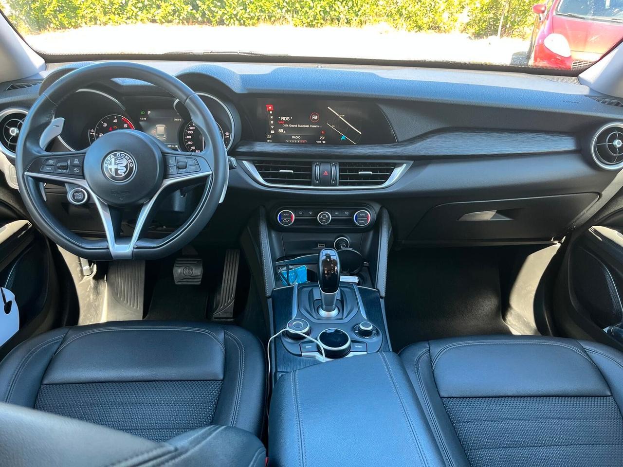 Alfa Romeo Stelvio 2.2 Turbodiesel 210 CV AT8 Q4 Super