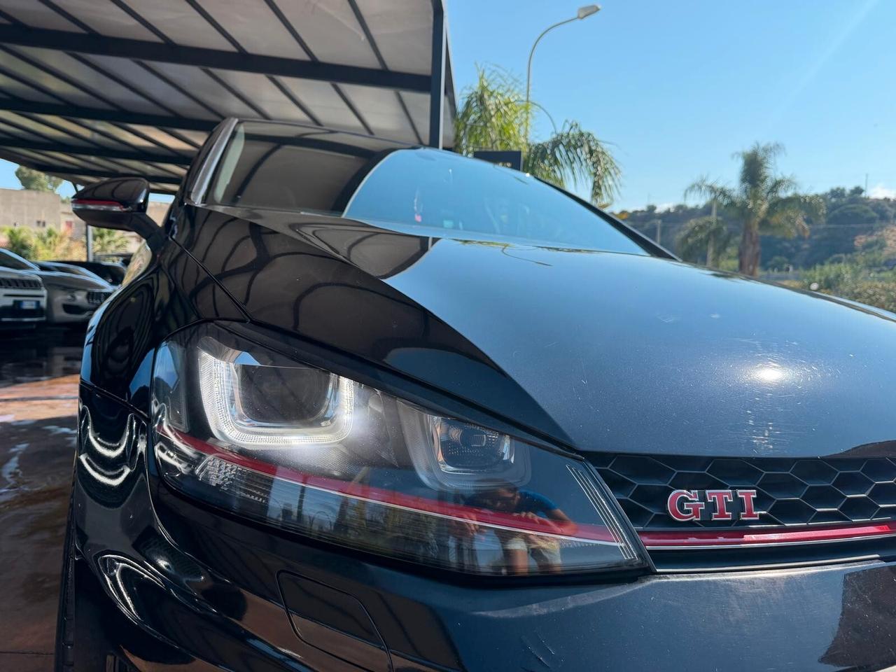 Volkswagen Golf GTI Performance 2.0 TSI DSG 5p. BlueMotion Technology