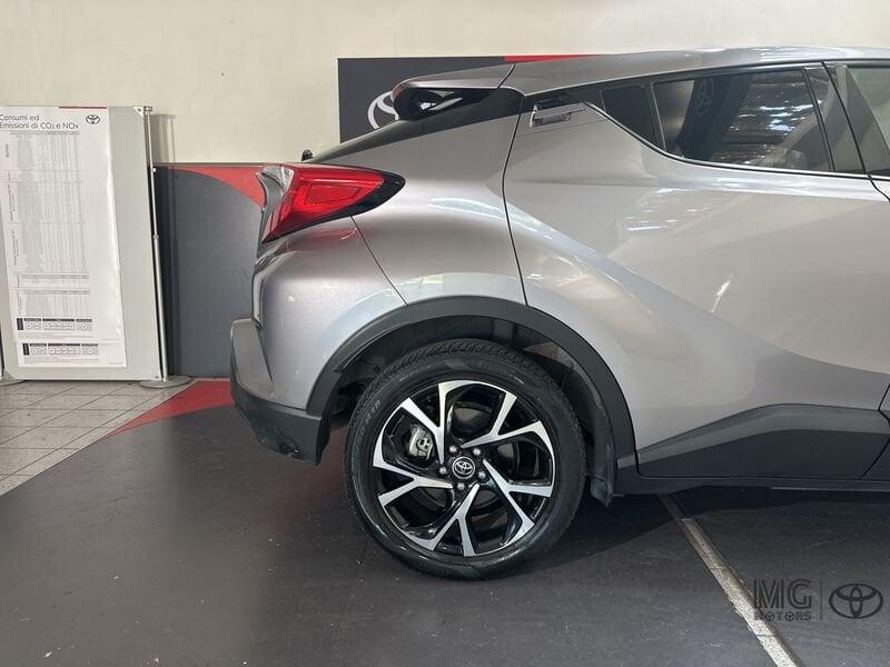 Toyota C-HR 1.8 Hybrid E-CVT Trend