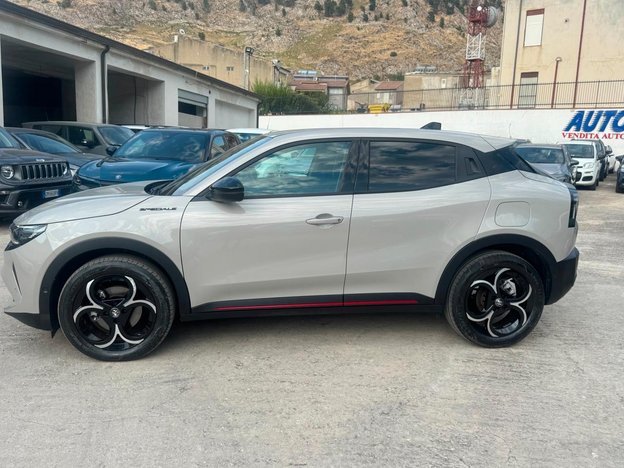 Alfa Romeo Junior 1.2 145 CV Hybrid eDCT6