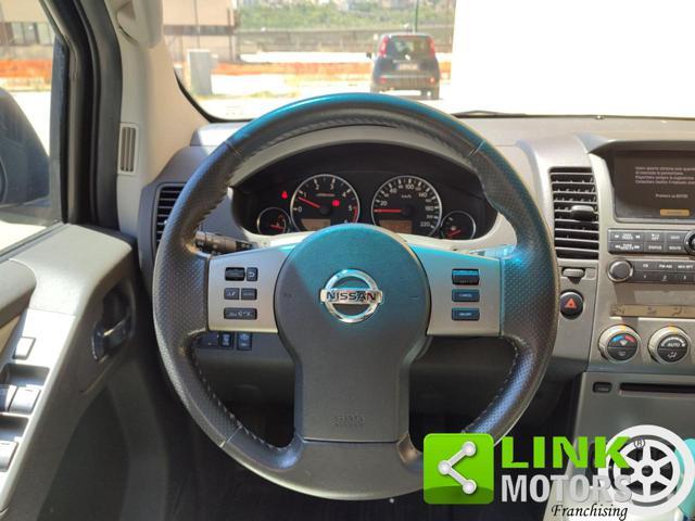 NISSAN Pathfinder 2.5 dCi LE Platinum