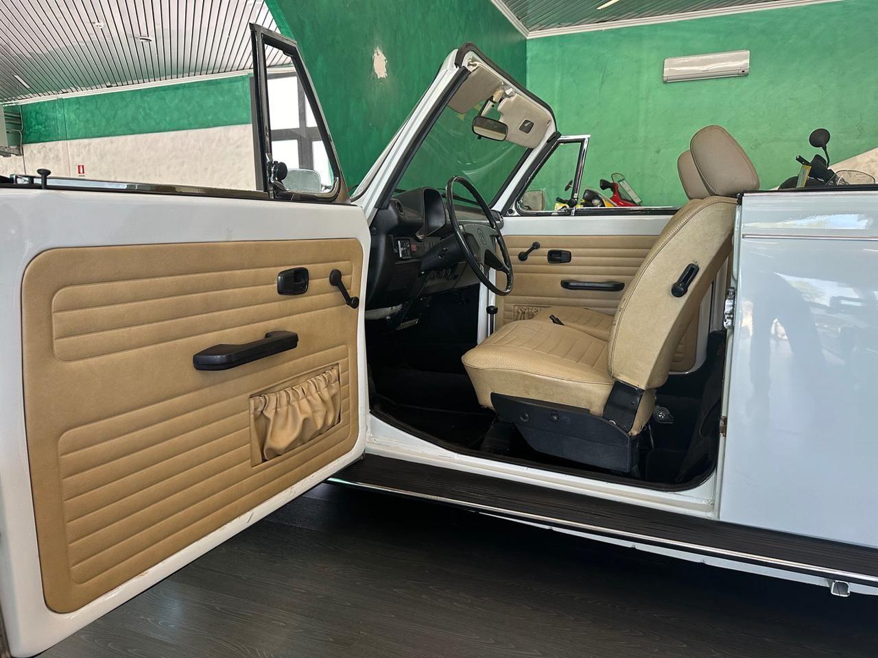 VOLKSWAGEN Maggiolino Cabrio*Completamente restaurata