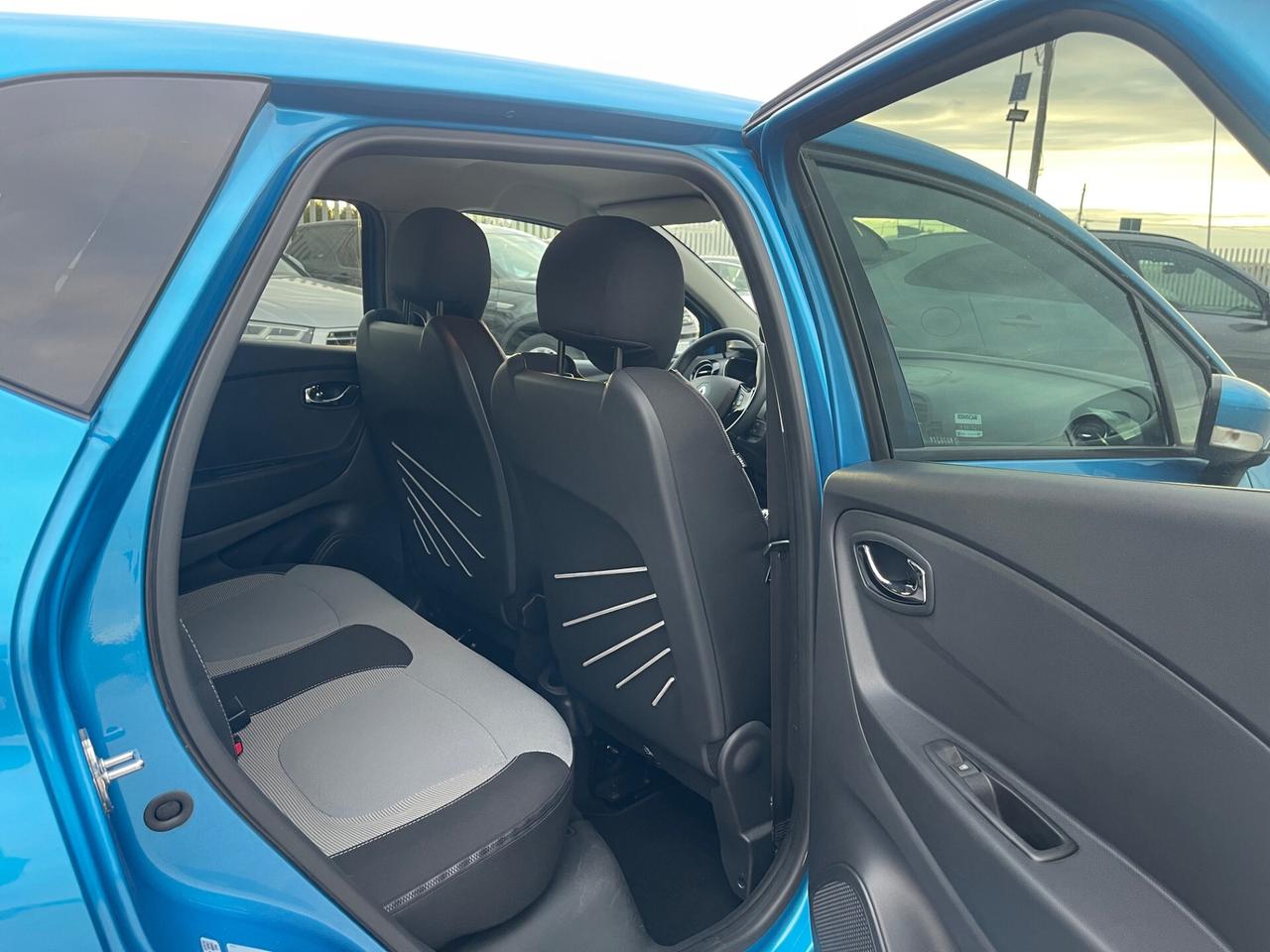 RENAULT CAPTUR 0.9 TCE FULL LED PARI AL NUOVO