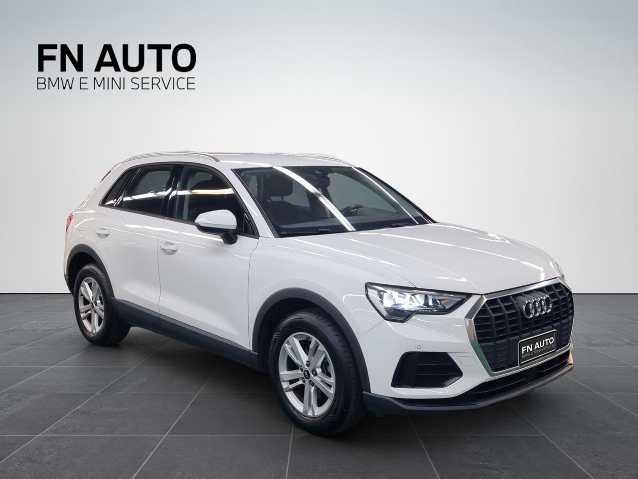 Audi Q3 35 TDI S tronic Business