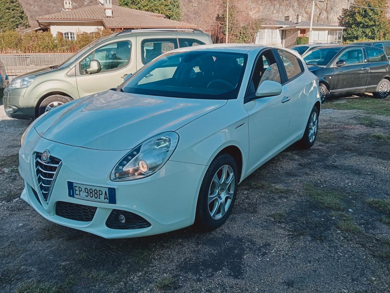 Alfa Romeo Giulietta 1.6 JTDm-2 105 CV Exclusive