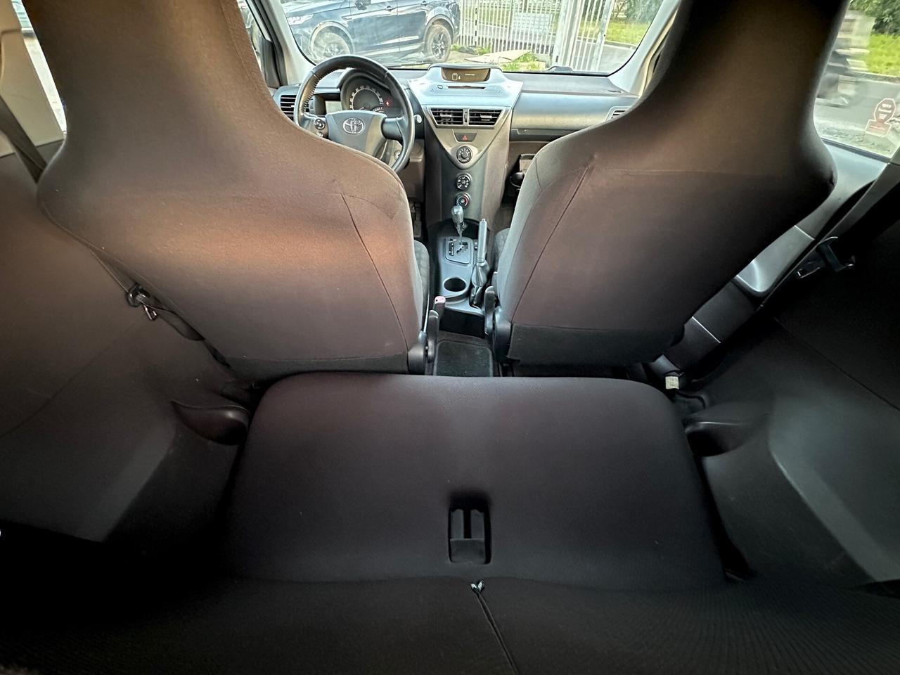 Toyota iQ 1.0 Multidrive Aut. Cerchi Permute Rate GARANTITA