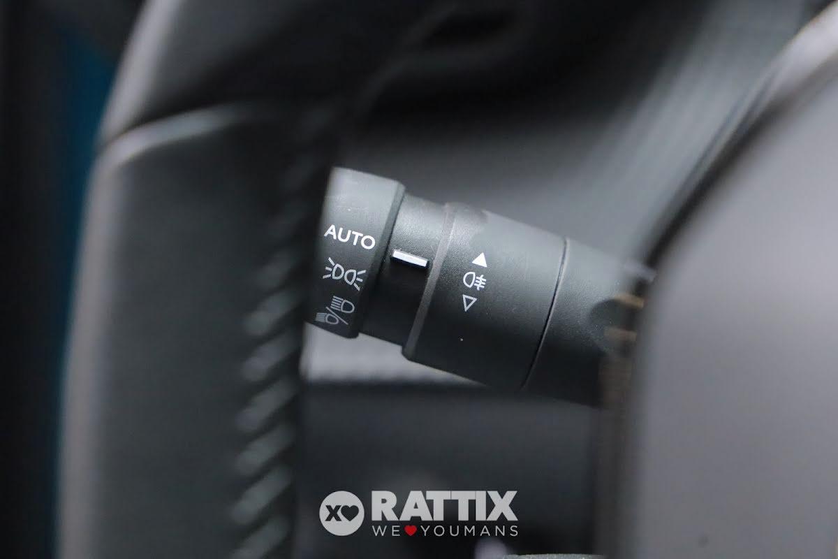 Peugeot 2008 1.2 Puretech 100CV Allure