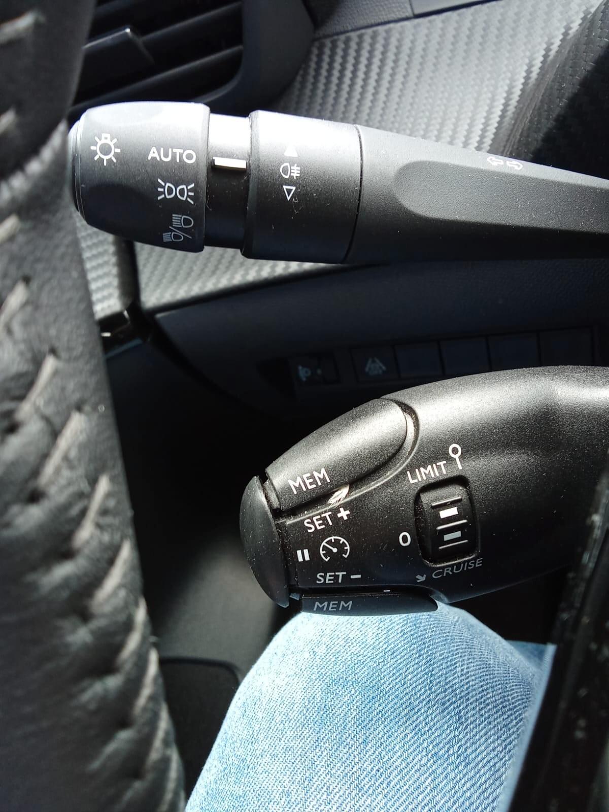 Peugeot 208 PureTech 75 Stop&Start 5 porte Active Pack