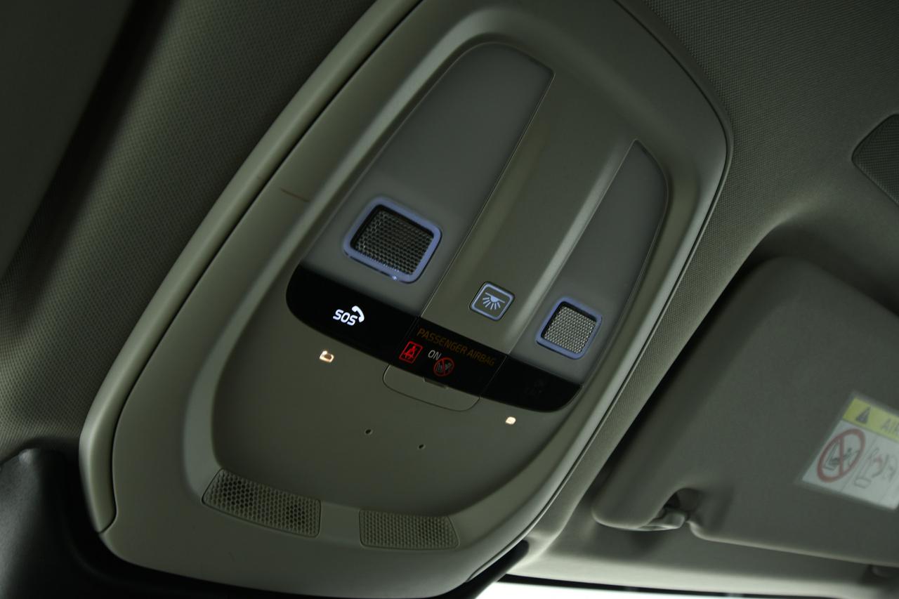 VOLVO XC60 2.0 b4 Momentum Pro awd auto CAMERA+C18"