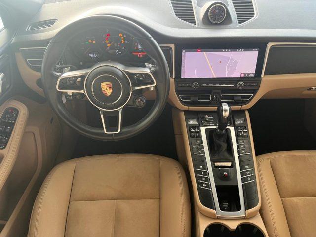 PORSCHE Macan 2.0