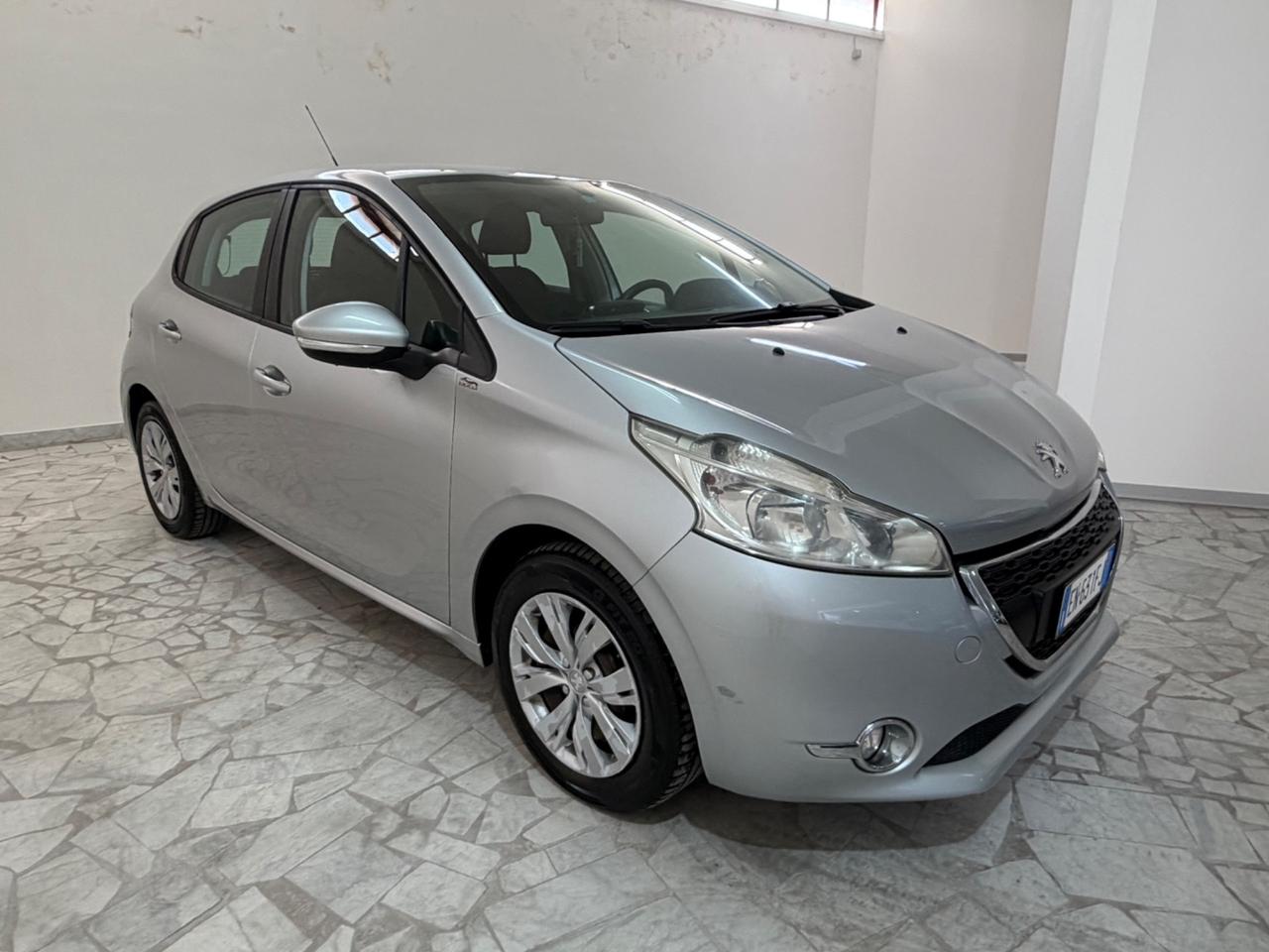 Peugeot 208 1.4 diesel ALLURE