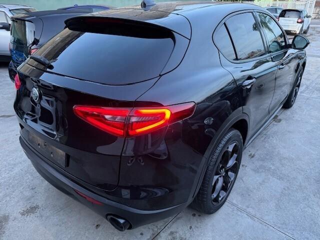 Alfa Romeo Stelvio 2.2 Turbodiesel 160 CV Super