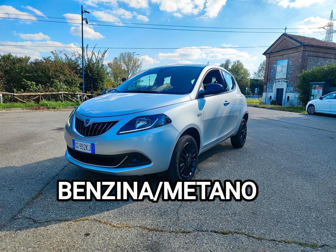 Lancia Ypsilon benzina metano