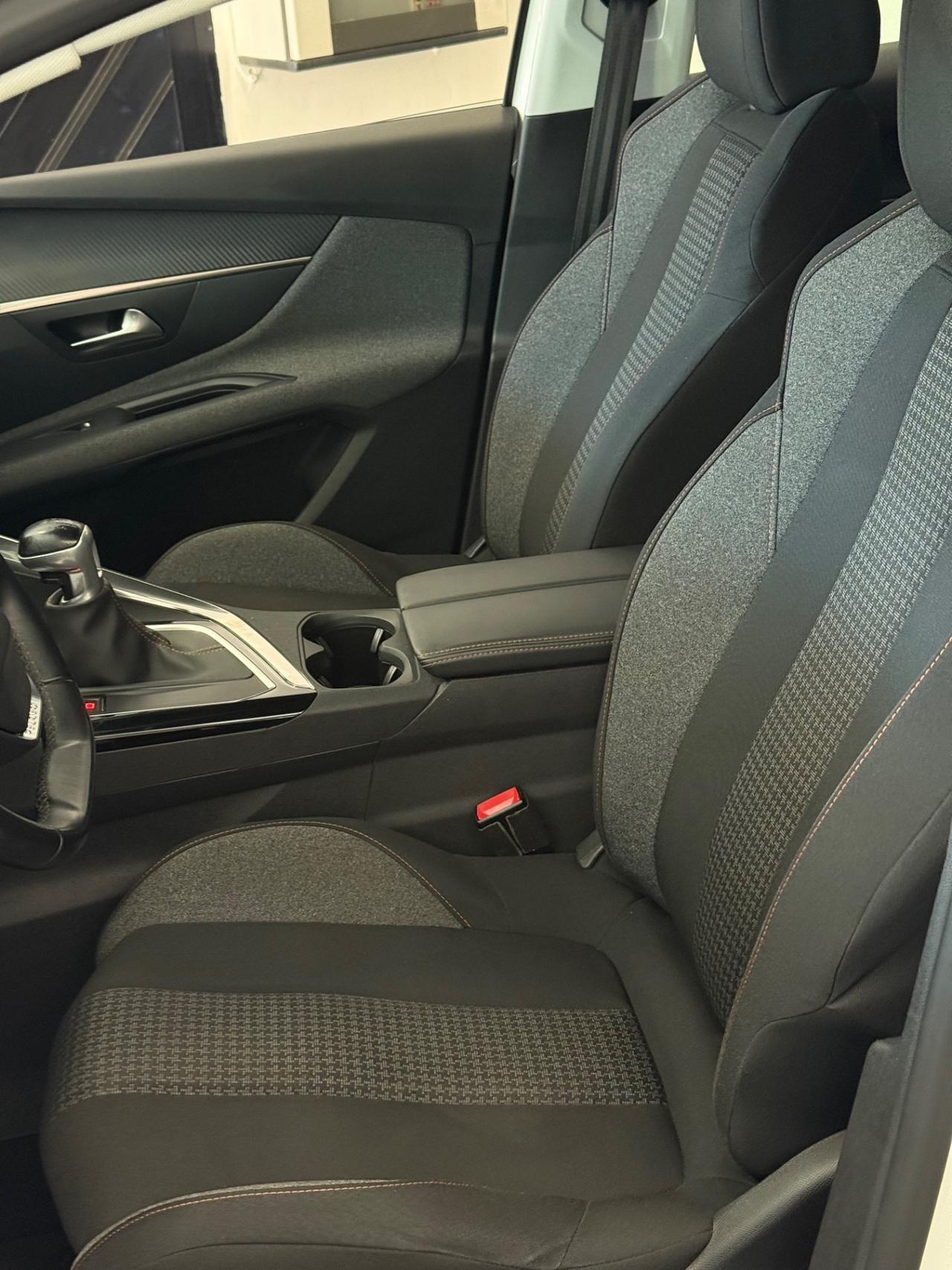 Peugeot 3008 BlueHDi 130 S&S Allure