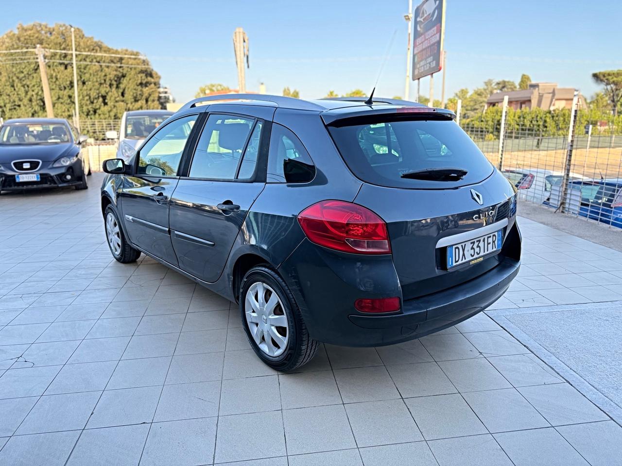 Renault Clio 1.2 16V SporTour Confort Garanzia 12 Mesi