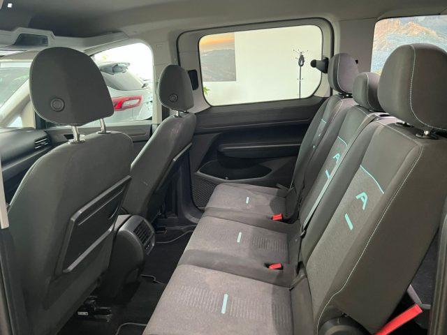 FORD Grand C-Max Grand Tourneo Connect 2.0 EcoBluePL Active