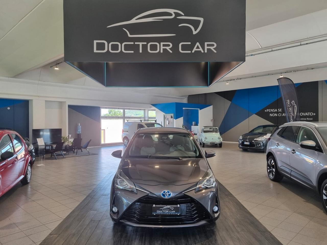 Toyota Yaris 1.5 Hybrid 5 porte Active