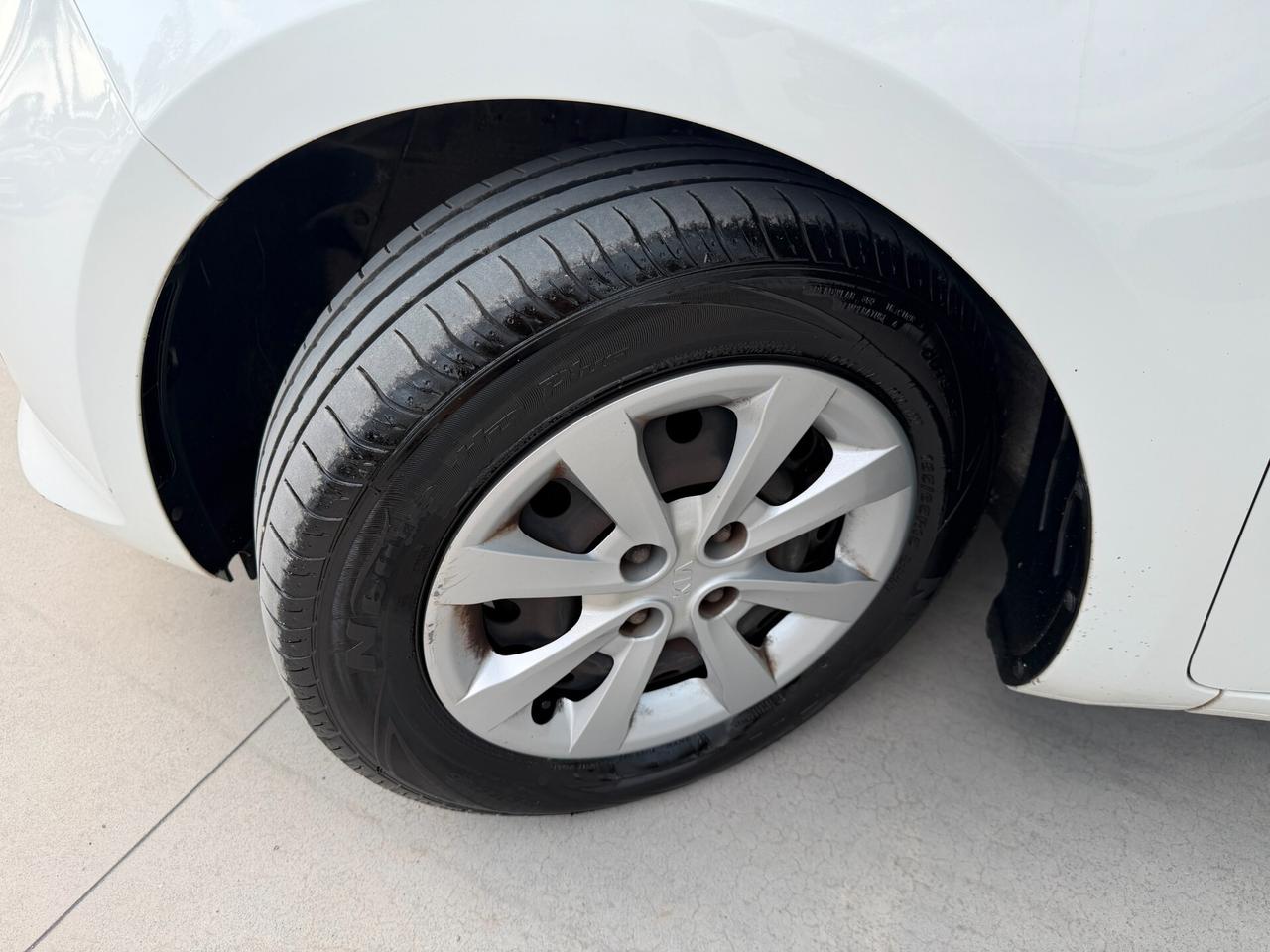 KIA RIO ANNO 2016 1.1 DIESEL 75 CV *GRANDINATA