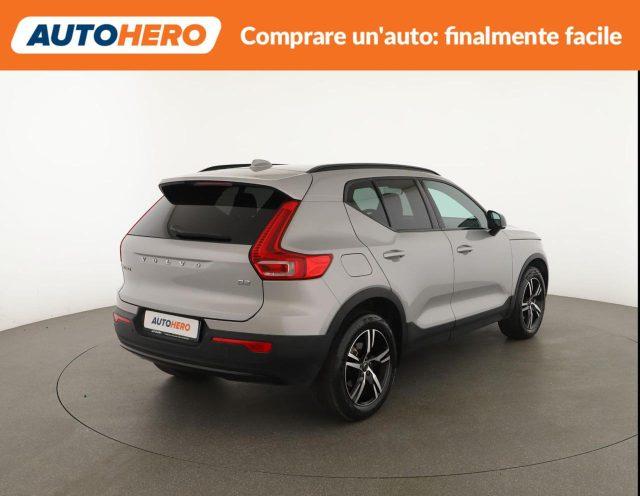 VOLVO XC40 B3 automatico Plus Dark N1