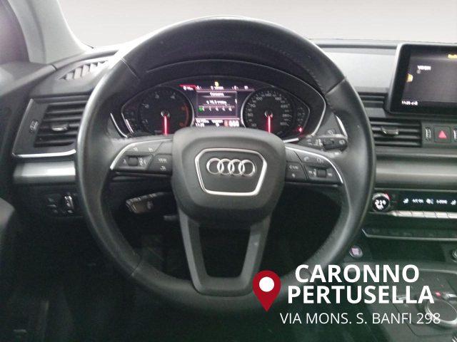 AUDI Q5 35 TDI quattro S tronic Business