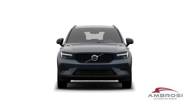 VOLVO XC40 B3 Mild hybrid Benzina Plus Dark