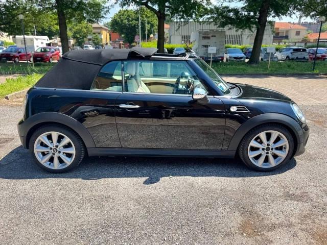 Mini Cabrio 1.6 Cooper D 112cv
