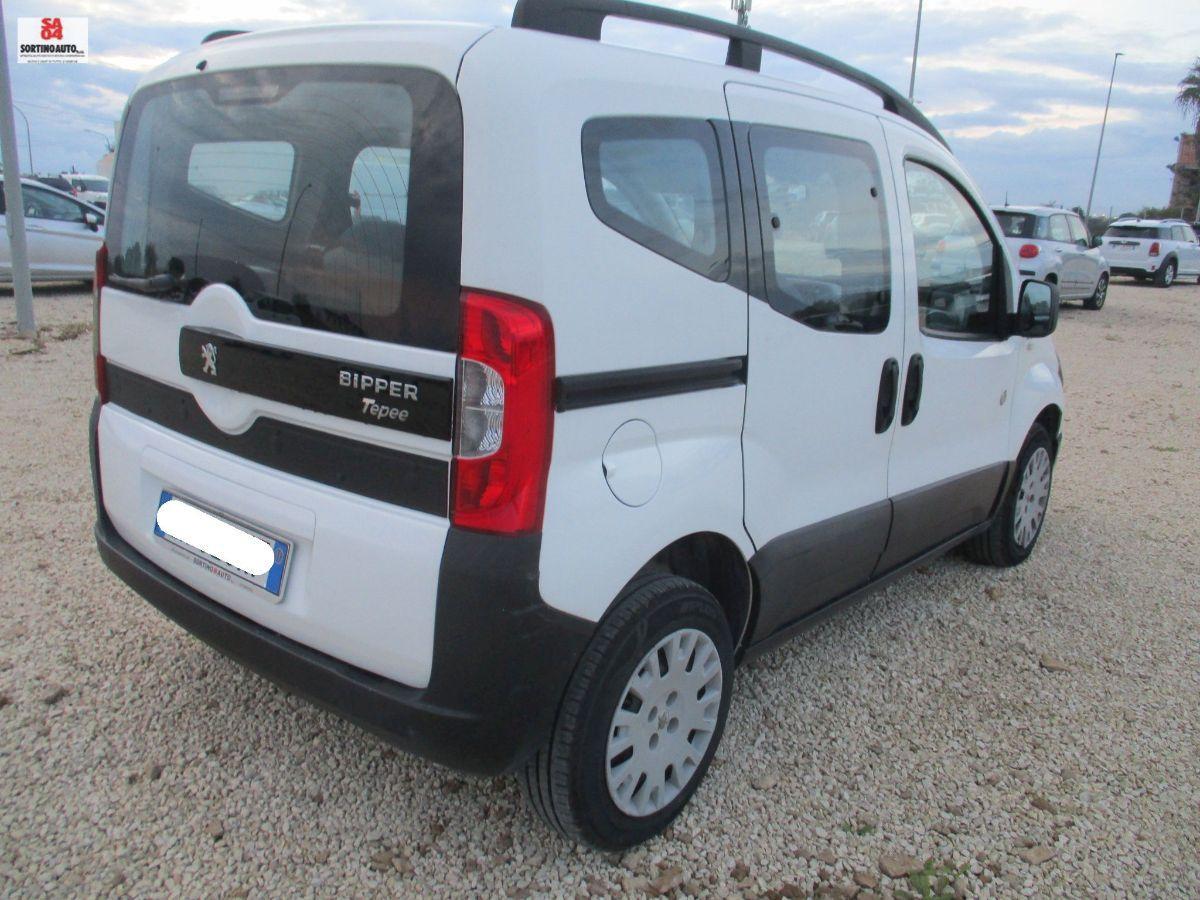 PEUGEOT Bipper Tepee 1.3 HDi 75 Outdoor-2011