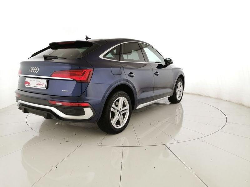 Audi Q5 Sportback 40 2.0 tdi mhev 12V S line quattro s-tronic