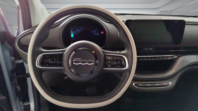 FIAT 500e Berlina 42 kWh La Prima