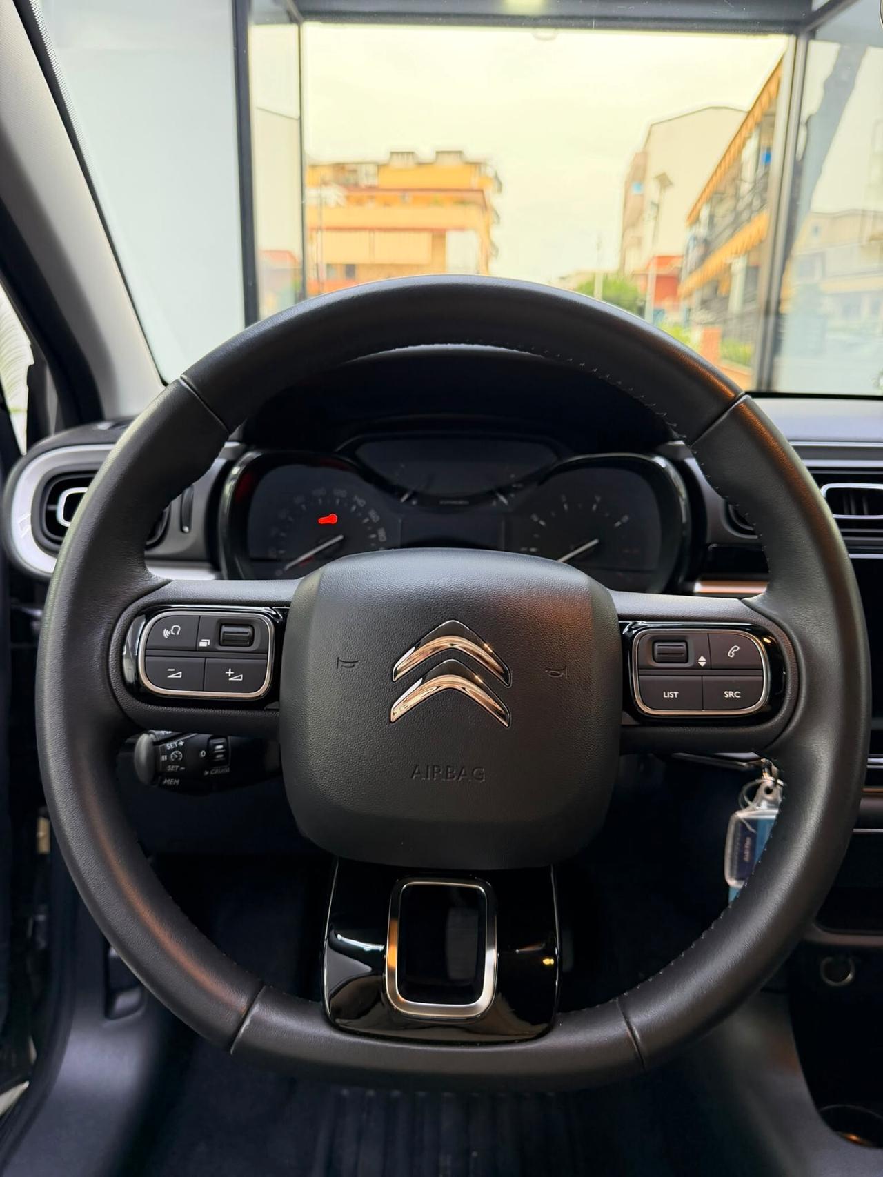 Citroen C3 PureTech 1.2 Benzina 110 cv S&S Shine