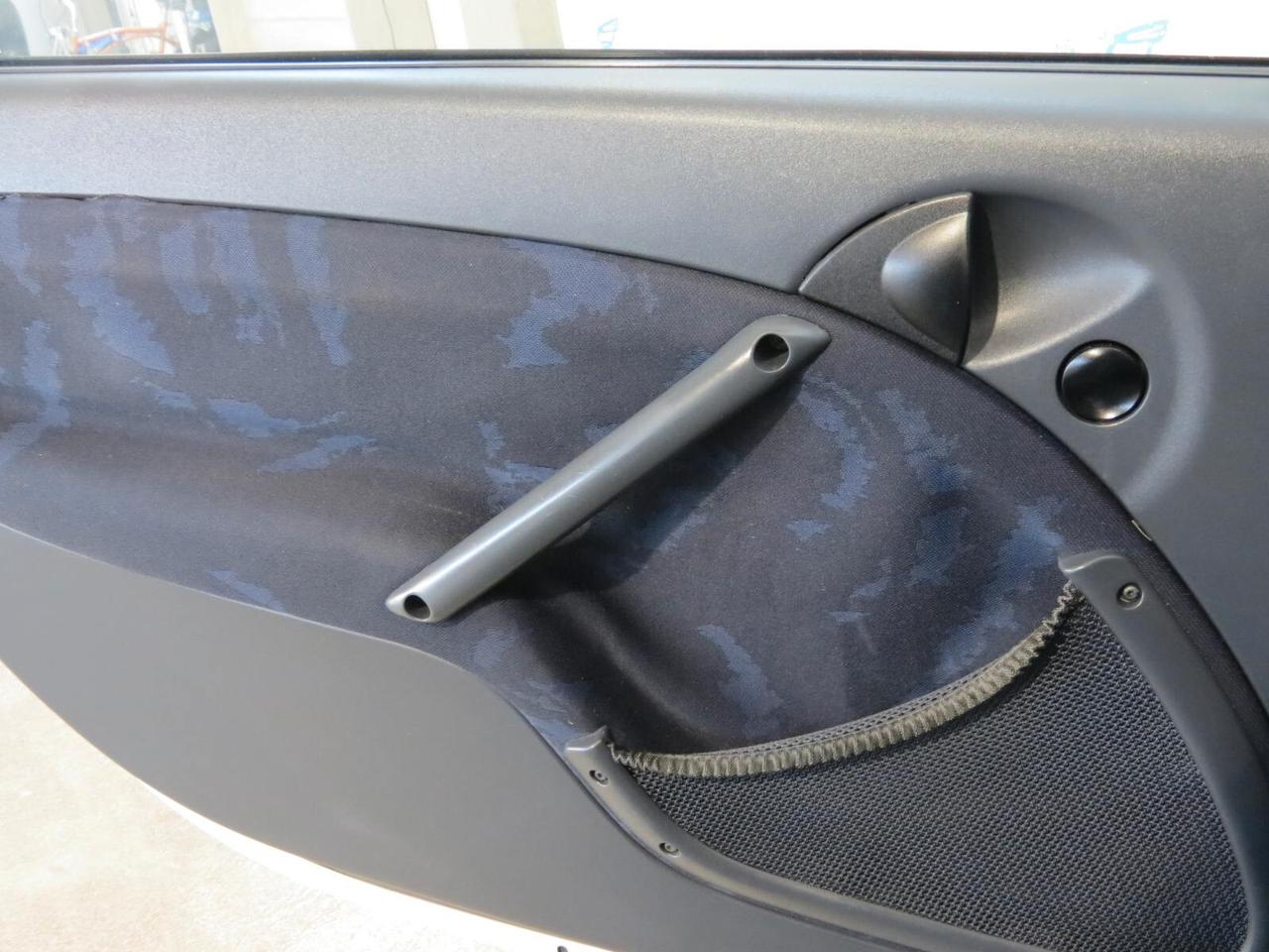 Smart 700 city-coupé pure (45 kW)