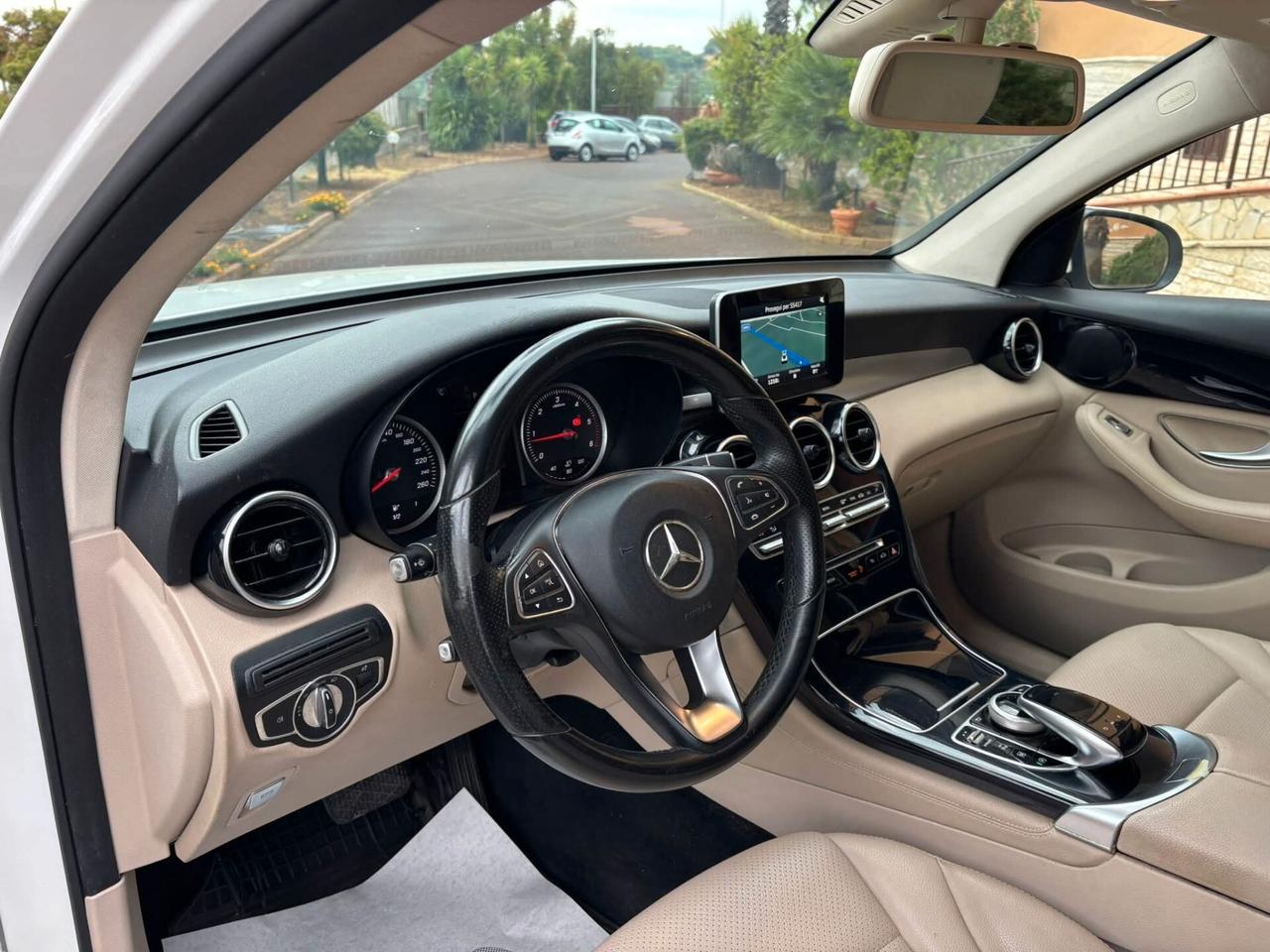 Mercedes-benz GLC 220 d 4Matic Premium