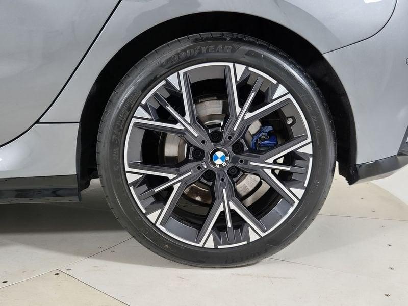 BMW Serie 1 F70 120 48V MSport auto
