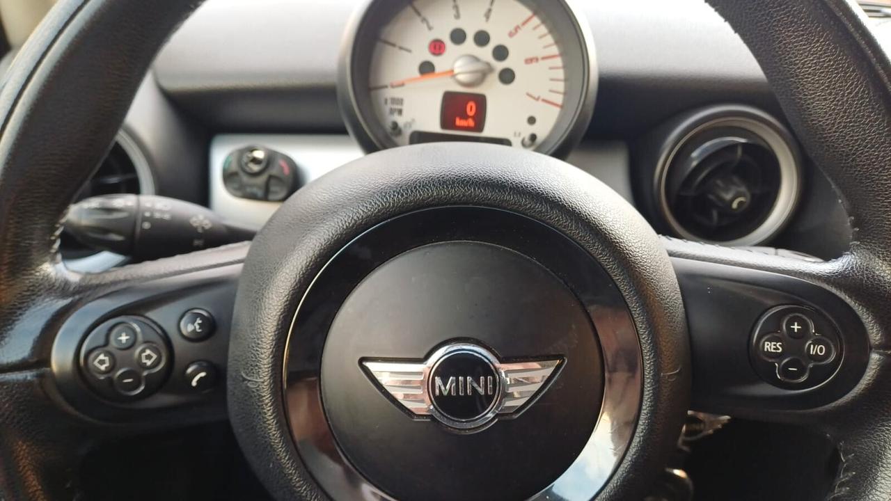 Mini 1.6 16V Cooper D