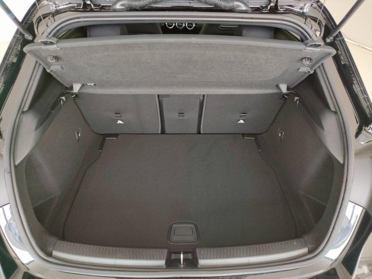 Mercedes-Benz Classe A - W177 2023 - A 200 d AMG Line Premium Plus auto