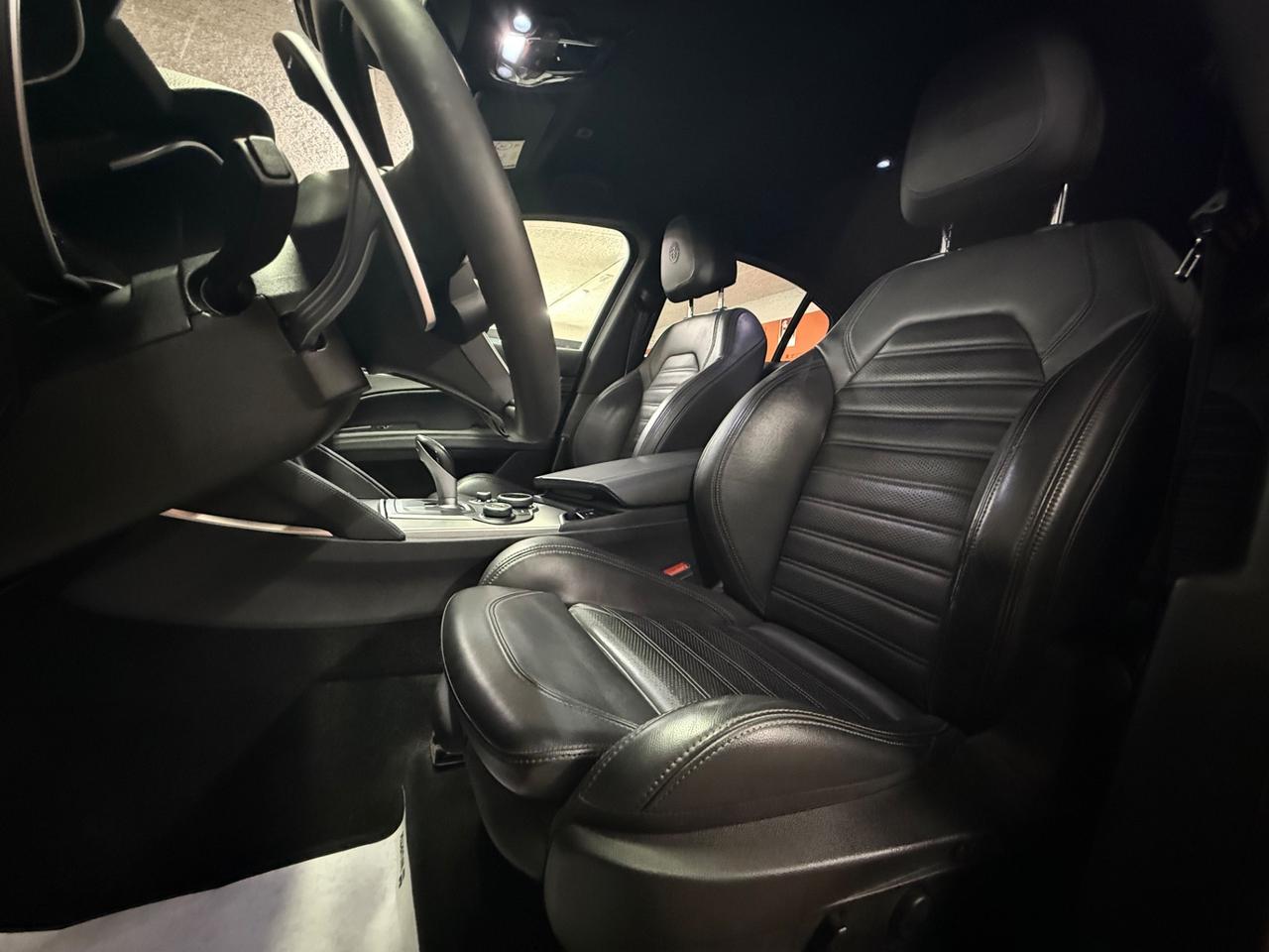 Alfa Romeo Stelvio 2.2 Turbodiesel 210 CV AT8 Q4 Lusso