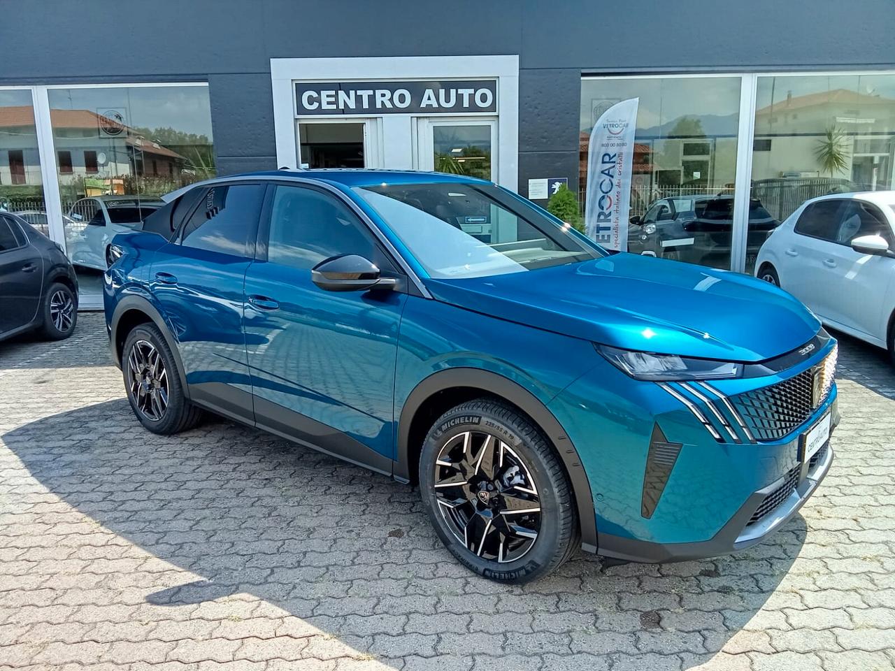 Peugeot 3008 Hybrid 145 e-DCS6 Allure Business