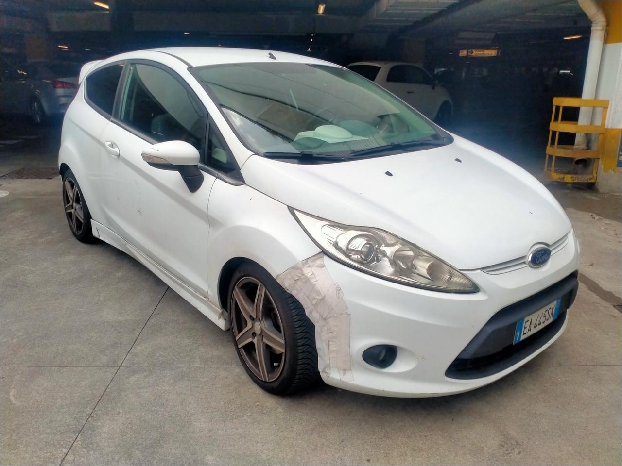 Ford Fiesta Fiesta+ 1.4 TDCi 68CV 3 porte