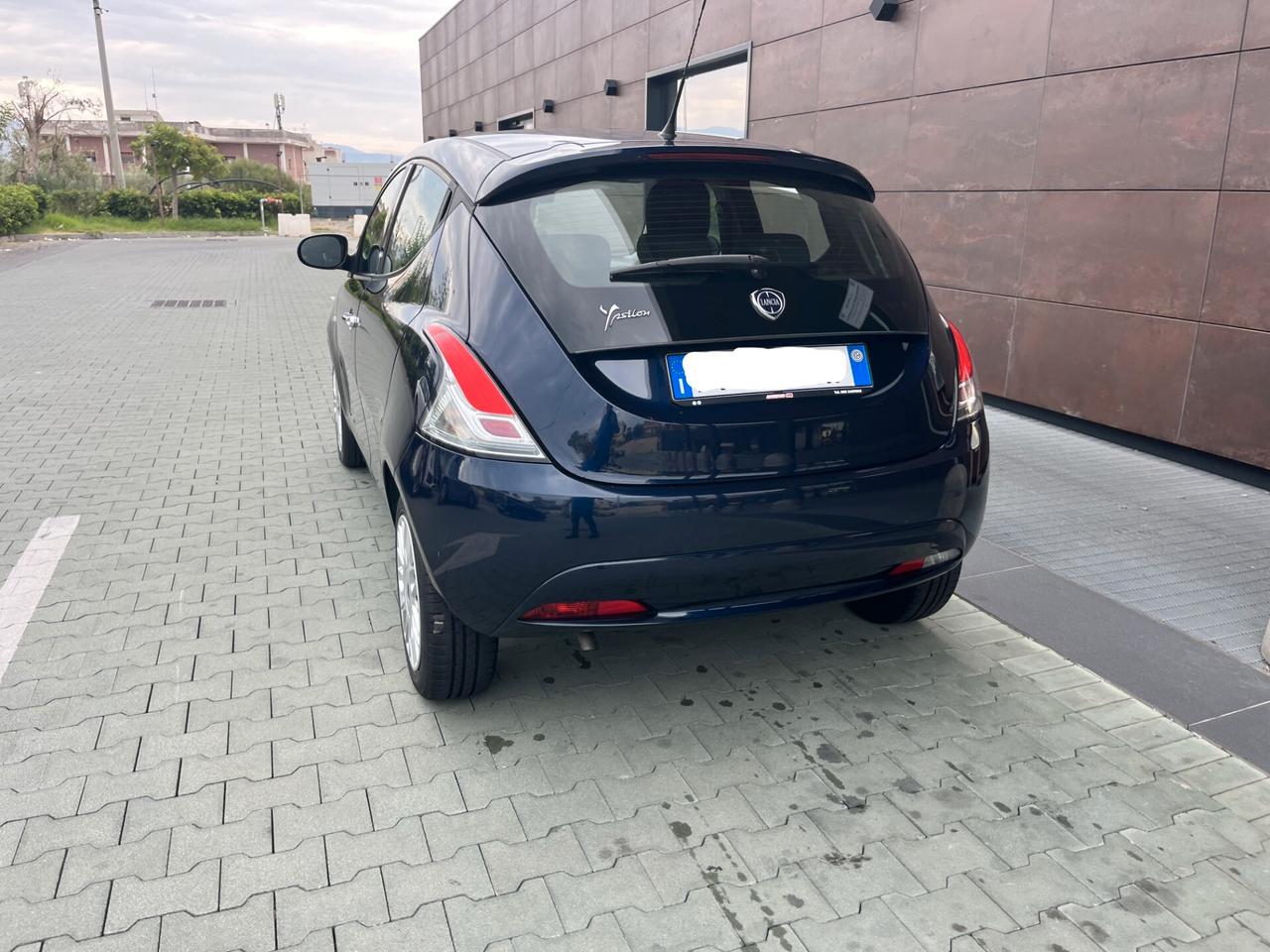 Lancia Ypsilon 1.2 69 cv Silver solo 30.000 km