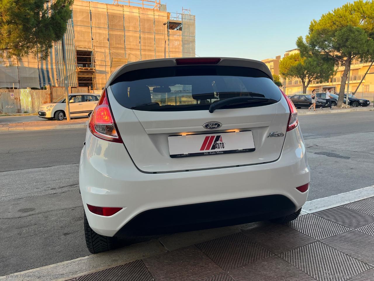 FORD Fiesta 1.5 TDCi 75 CV 5p. Titanium FULL