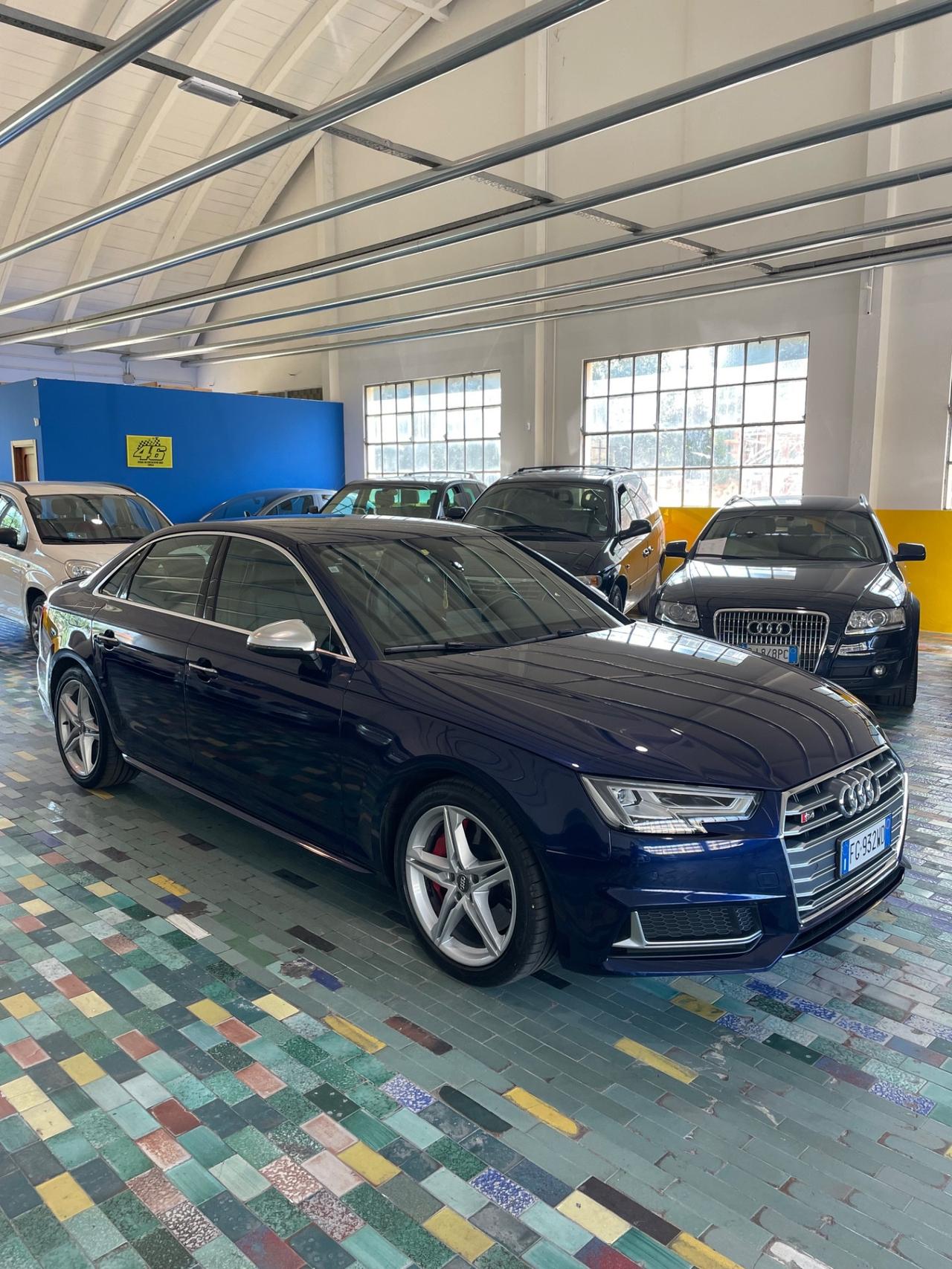 Audi A4 S4 3.0 TFSI 354CV UNICO PROPRIETARIO