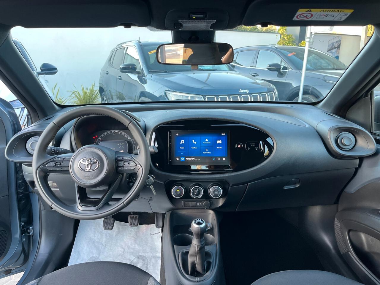 Toyota Aygo X 1.0 VVT-i 72 CV 5 porte Active Km0