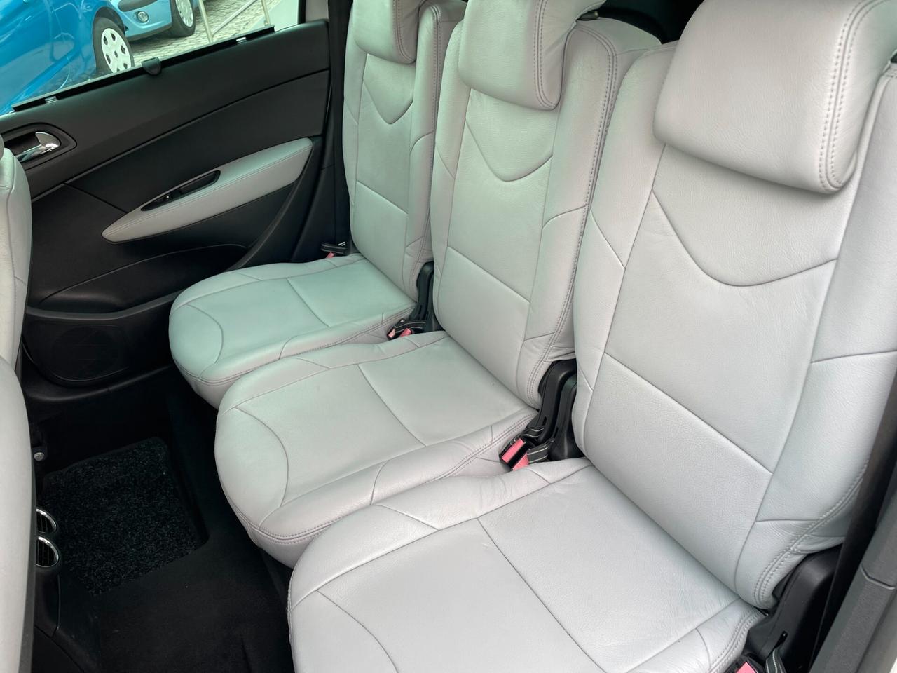 Peugeot 308 1.6 HDi 110CV SW Ciel Premium