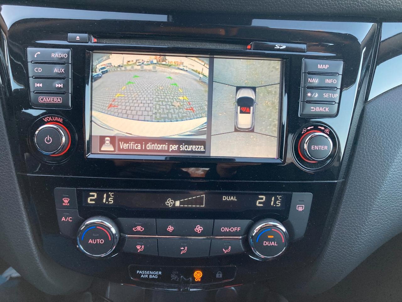 Nissan Qashqai II 1.6 dci N-Connecta 2wd 130cv xtronic