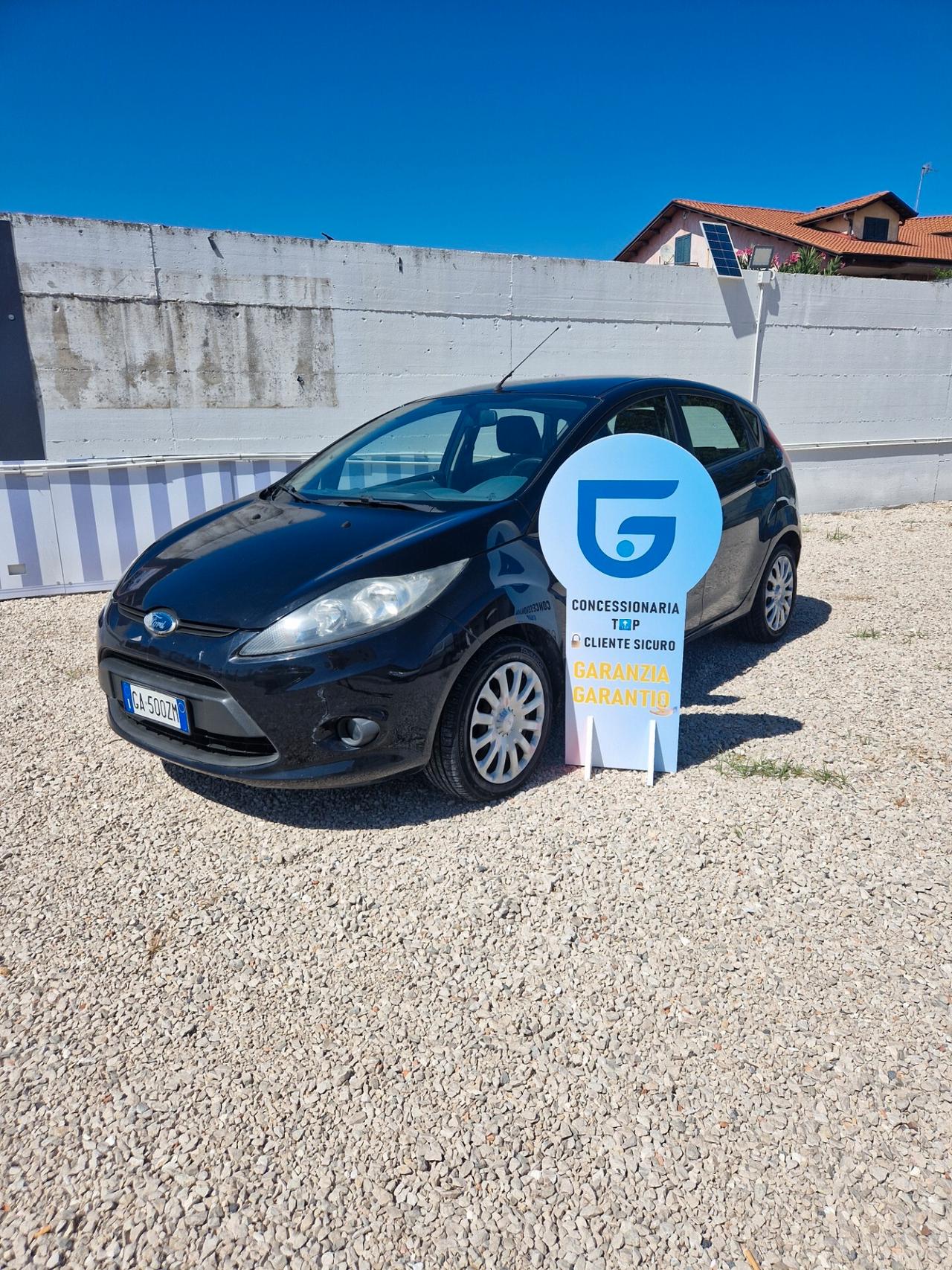 Ford Fiesta 1.2 82 CV 5 porte automatica 120000km
